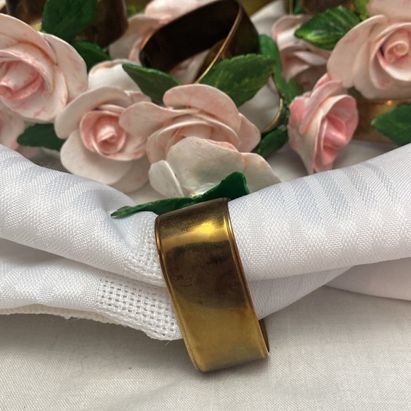 Elegant Pink Rose Napkin Rings- set of 12 - Picture 6 of 16